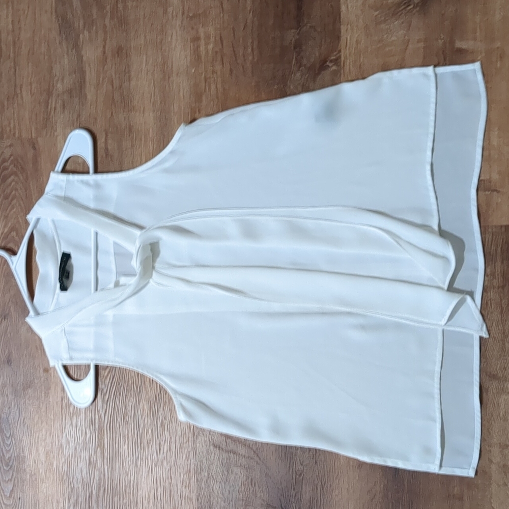 Sanctuary blouse SIZE XS COLOR WHITE - Picture 2 of 7